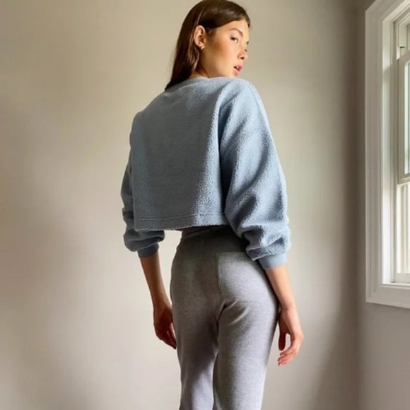 ❗️SOLD❗️Sunday Best Lupa Fuzzy Sherpa Sweater Size S - Picture 3 of 8